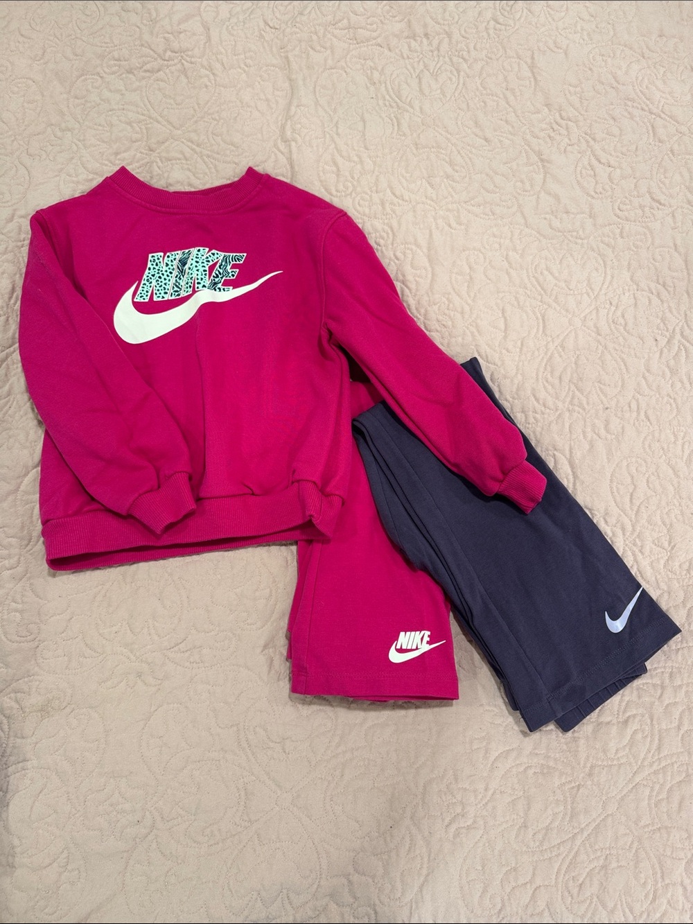 Nike Girls' Active Set in Fuchsia & Purple Nike Pants